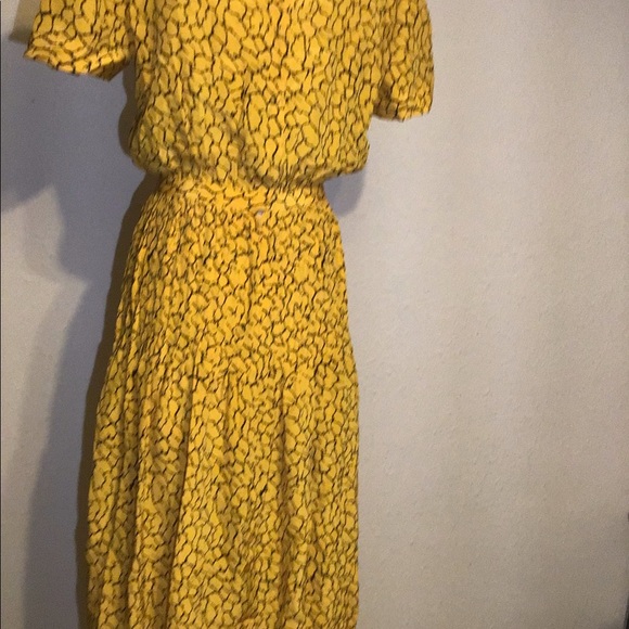 Carolyne Barton vintage yellow/black silk dress size 8 - Picture 6 of 16